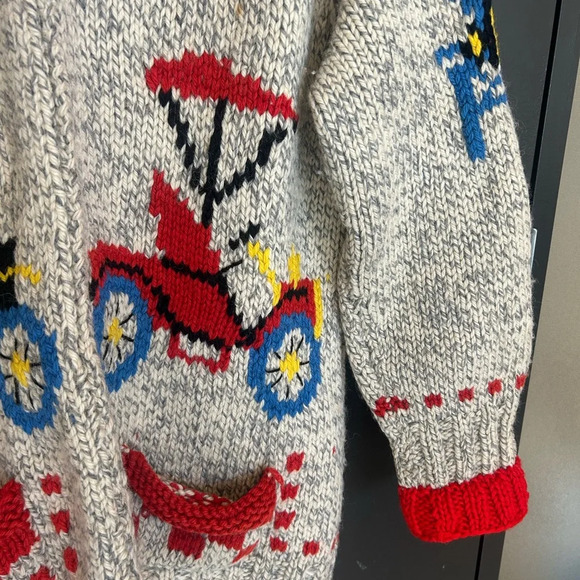 XXL cowichan handcrafted wool sweater with a “transportation” theme- incredible - Picture 4 of 15